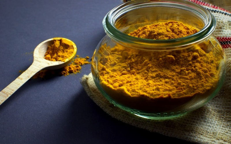 ضرورت مصرف کورکومین برای افراد چاق